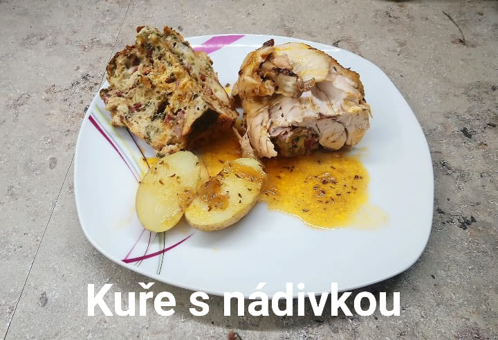 kuře s nádivkou